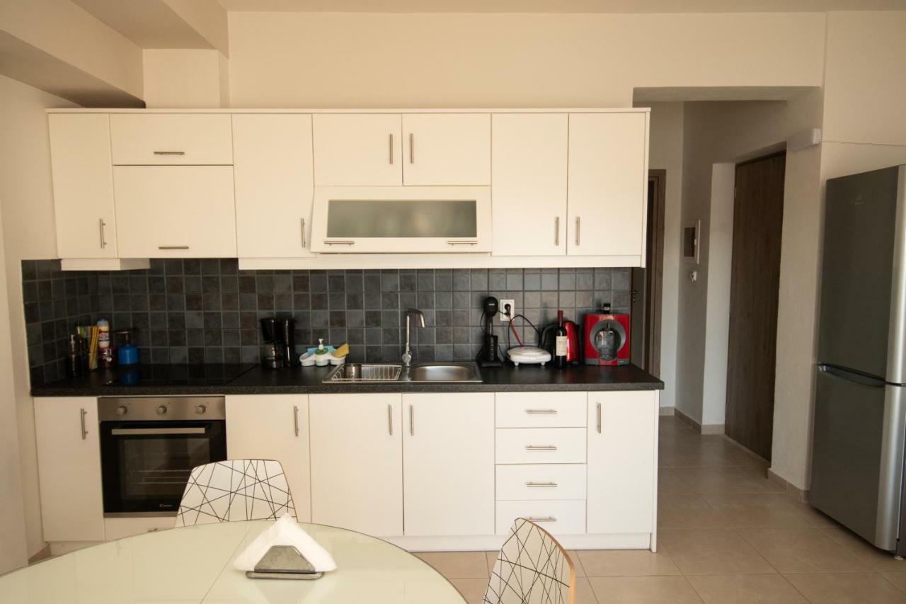 Seaside Apartments-Angela Kaloí Liménes Eksteriør bilde